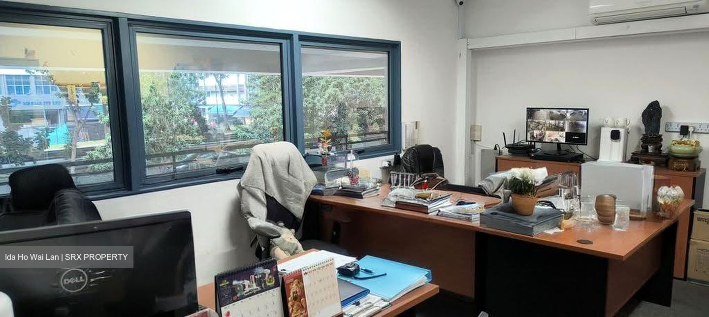 Bartley Biz Centre (D14), Factory #615035391